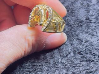 Anillo Oro 18k 750 con Diamantes y Caballo