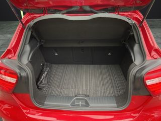 Mercedes-Benz Clase A 180 CDI AMG Line 80 kW (109 CV)