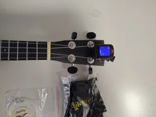 Ukelele soprano WINZZ negro nuevo