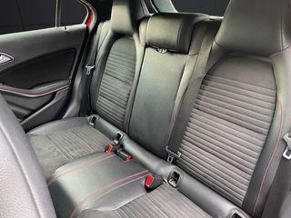 Mercedes-Benz Clase A 180 CDI AMG Line 80 kW (109 CV)