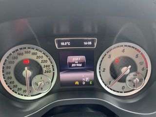 Mercedes-Benz Clase A 180 CDI AMG Line 80 kW (109 CV)