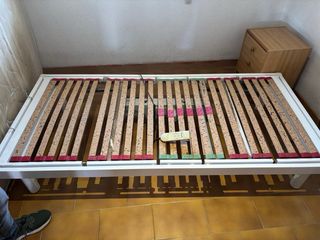 Cama articulada eléctrica con mando