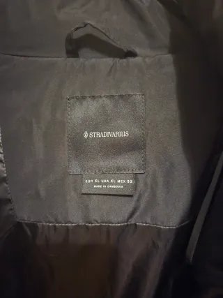 Cappotti invernali beige e nero