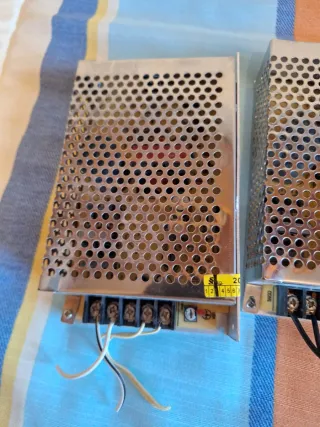 Lote 2 Fuentes Alimentación 12V 8.3A