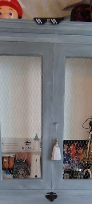 Mueble secreter buro madera y red de metal