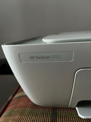 Impresora HP DeskJet 2722