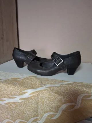Zapatos de piel mujer tacón hebilla
