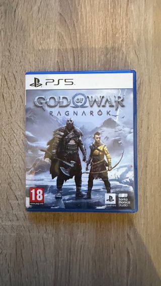 God of War Ragnarök PS5 como nuevo, muy poco uso.