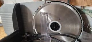 Cortadora de fiambre Taurus Cutmaster 150W