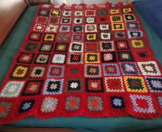 Coperta plaid uncinetto granny squares