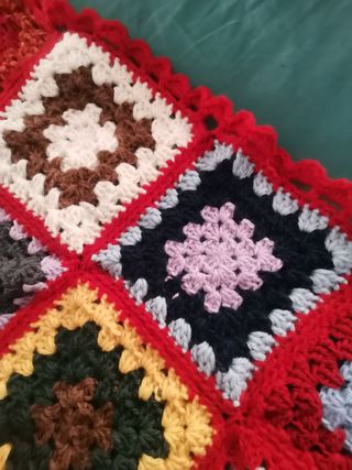 Coperta plaid uncinetto granny squares