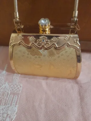 Pochette dorata da donna