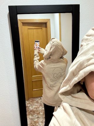 Sudadera Scalpers Beige Capucha Logo