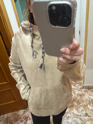 Sudadera Scalpers Beige Capucha Logo