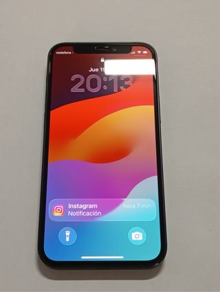 iPhone 12 mini 128 GB con accessori