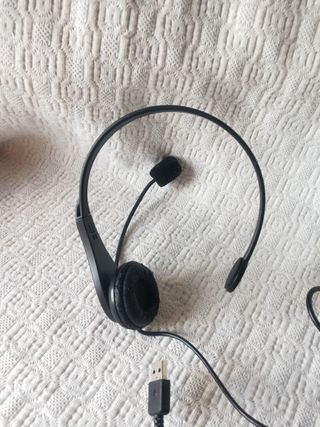 Auriculares / Cascos con cable y micrófono negros