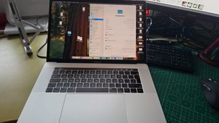 Macbook Pro 2019 15" Plata