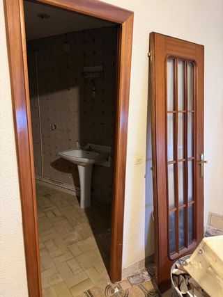 Puerta madera vintage con cristal