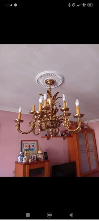 Lámpara de techo dorada