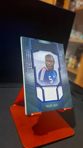 Futera Unique Gallas 09/09 Patch Memorabilia