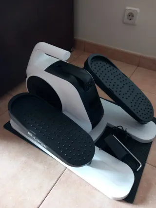 Máquina Elíptica para Pies y Circulación