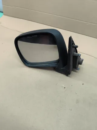 Espejo retrovisor Nissan Terrano Izquierdo