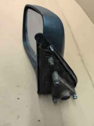 Espejo retrovisor Nissan Terrano Izquierdo