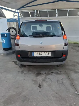 Renault Grand Scenic 2005