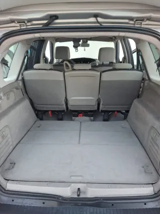 Renault Grand Scenic 2005