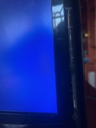 Television Samsung para piezas o arreglo.LE19R86BD