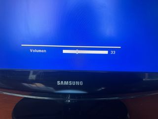 Television Samsung para piezas o arreglo.LE19R86BD