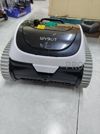 Robot limpiafondos de piscina WYBOT C1