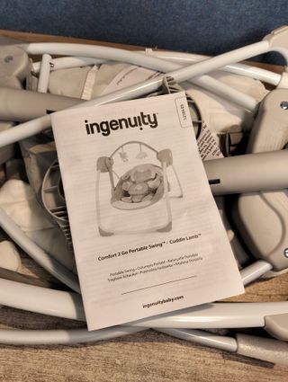 Ingenuity, Columpio Compacto Cuddle Lamb