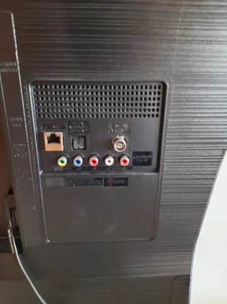 Televisor Samsung Negro Full HD T5300 32` 80 cm