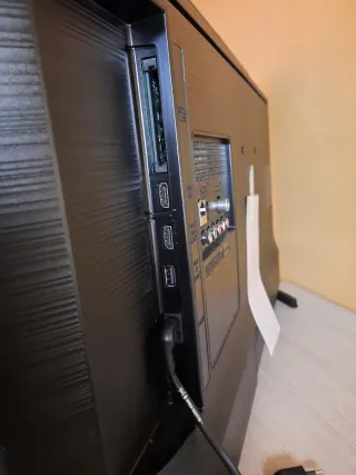 Televisor Samsung Negro Full HD T5300 32` 80 cm