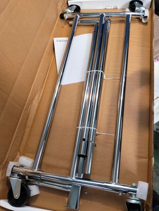 SONGMICS Burro Ropa con Ruedas, Perchero Burro Extensible con Carga Pesada