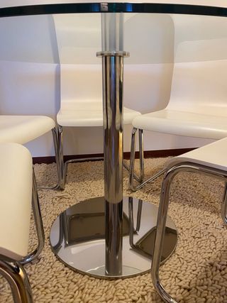 Mesa + Sillas Casamilano Cantilever minimalista