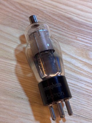 Válvula RCA Radiotron 78 USA vintage