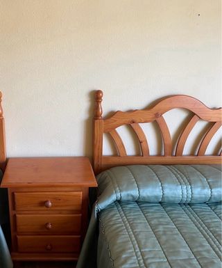 Conjunto 1 cama 90cm, mesilla, armario y espejo