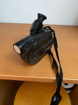 Videocámara Panasonic Negra