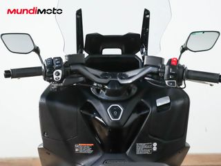 YAMAHA T-MAX 560 TECH MAX