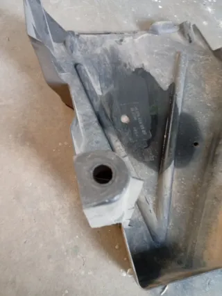 Protector Bomba Gasolina SLK