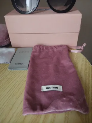 Occhiali da sole Miu Miu neri