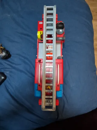 Camión de bomberos de juguete