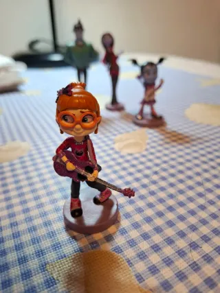 Figura Disney Vampirina