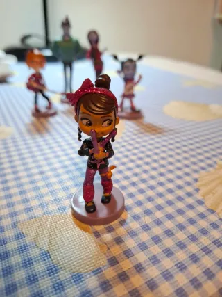 Figura Disney Vampirina