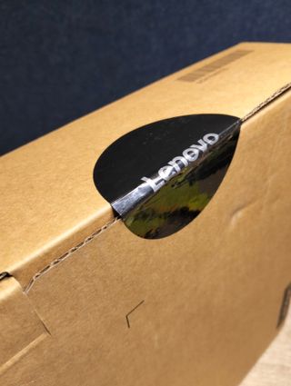 Portátil LENOVO Ryzen 3 IdeaPad IP1 15AMN7 de 15,6" y 256 GB