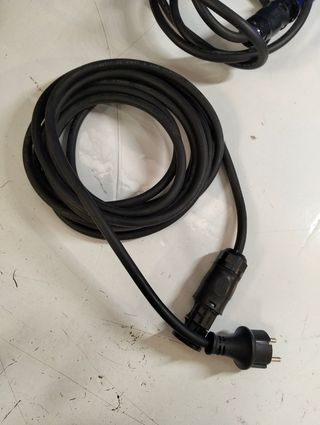 2 Microinversores Solares NuaSol NS-HE-MW600 600w