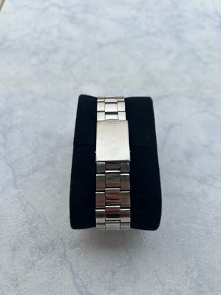Reloj Seiko Automático Negro y Plateado