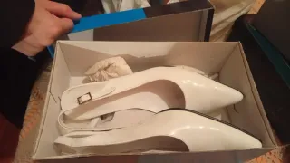 Sandalias blancas de tacón bajo Talla 40